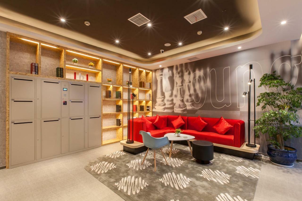 Ibis Wuhan Hubu Alley Hotel ภายนอก รูปภาพ